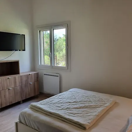 度假居 A Seignosse: A Pied, Terrasse, 3 Chambres, Quartier Calme - Fr-1-239-1036 *