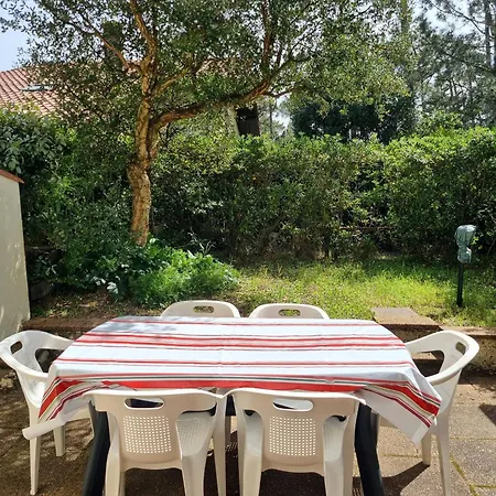 A Seignosse: A Pied, Terrasse, 3 Chambres, Quartier Calme - Fr-1-239-1036 度假居