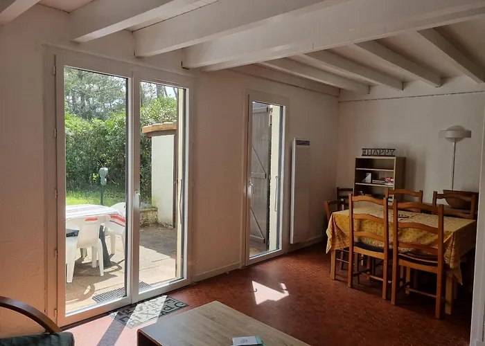 à Seignosse: à Pied, Terrasse, 3 Chambres, Quartier Calme - Fr-1-239-1036